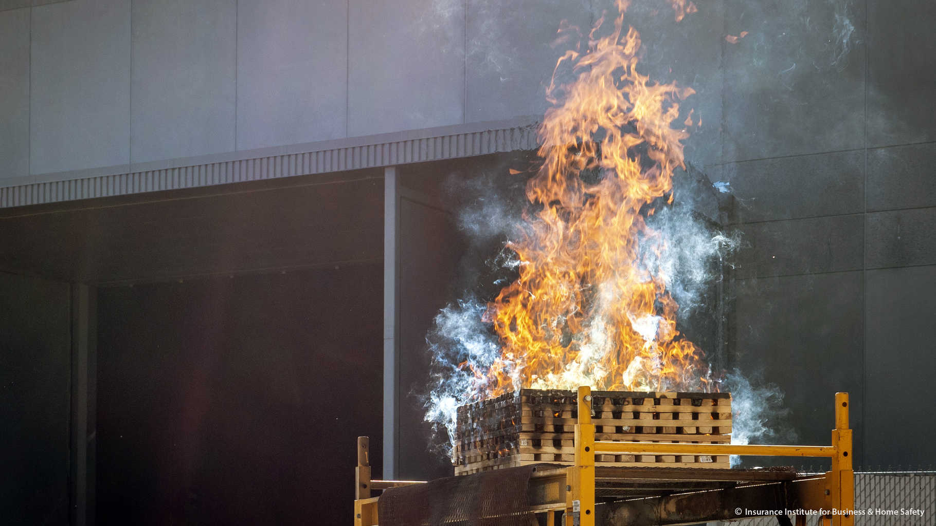 Wildfire_Crib_Test_11272018_IBHS_02
